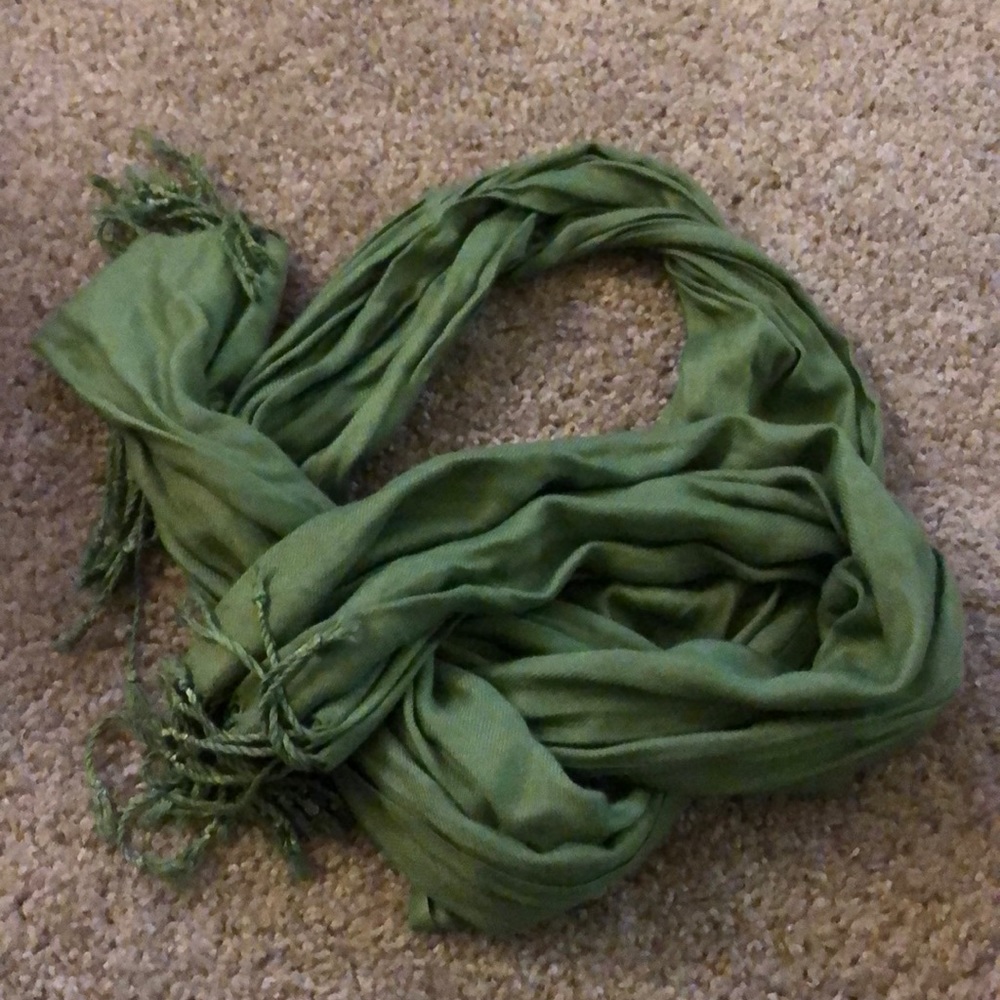Green scarf